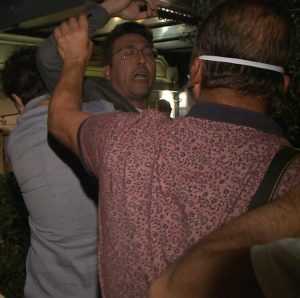 Emre Kınay Muhabire Saldırdı!