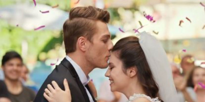 Azra İle Zola Evleniyor Mu