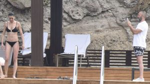 Hande Subaşı İle Sevgilisi Alican Ulusoy Eğlence Peşinde!