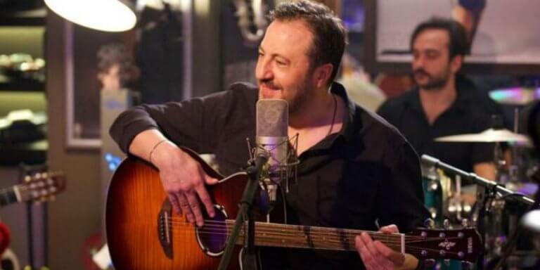 Çok Akustik'in İlk Konuğu Kim Olacak