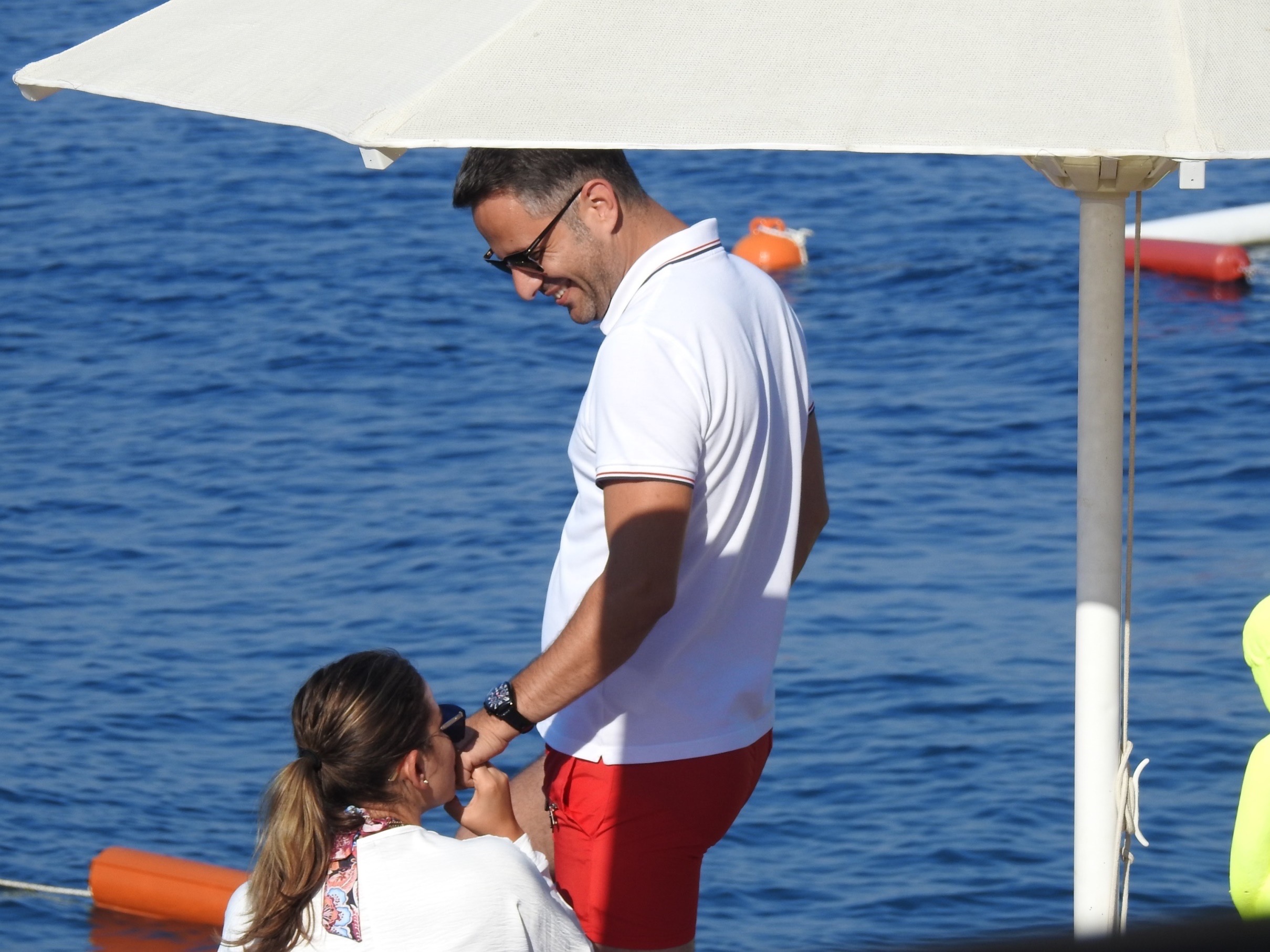 Merve Özbey Ve Eşi Kenan Koçak'ın Romantik Anları