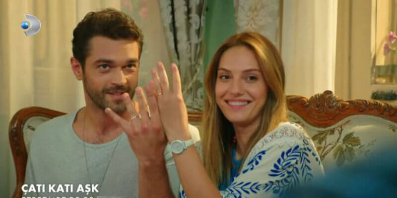 Ateş İle Yasemin Çatı Katı İçin Yalandan Evleniyor