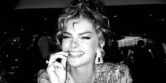 Pelin Karahan'dan Kas Şovu