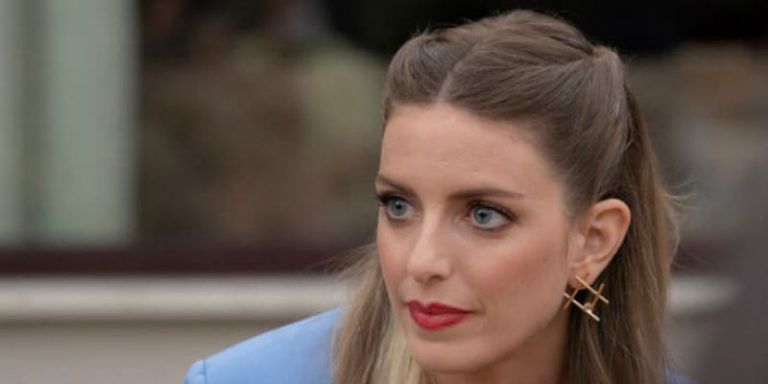 Sen Çal Kapımı 4. Bölüm 3. Fragmanı Yayında! Selin Serkan’la Eda’nın Nişan Sözleşmesini Buluyor!