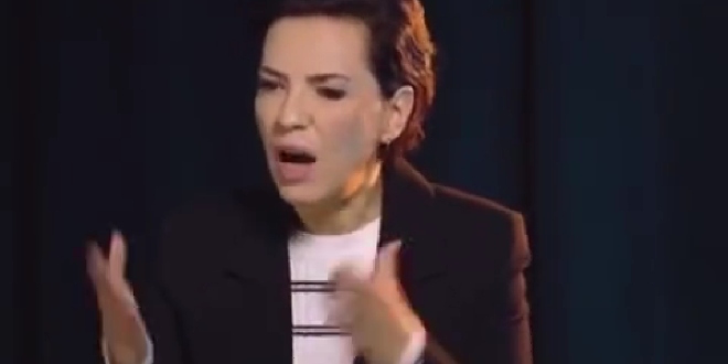 Yeşim Salkım Öfke Kustu