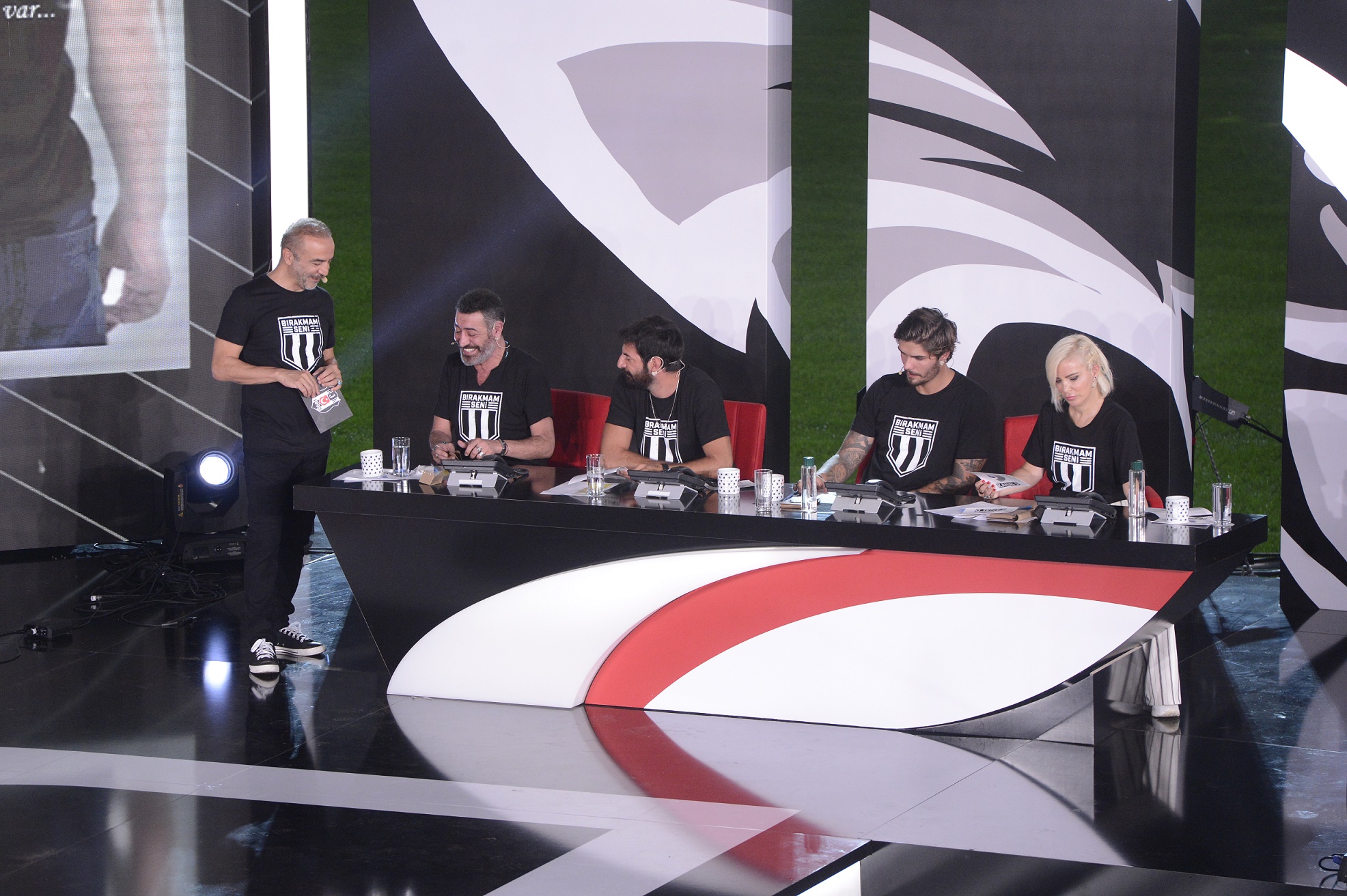 145.000 Tl'lik Barış Murat Yağcı Sevgisi