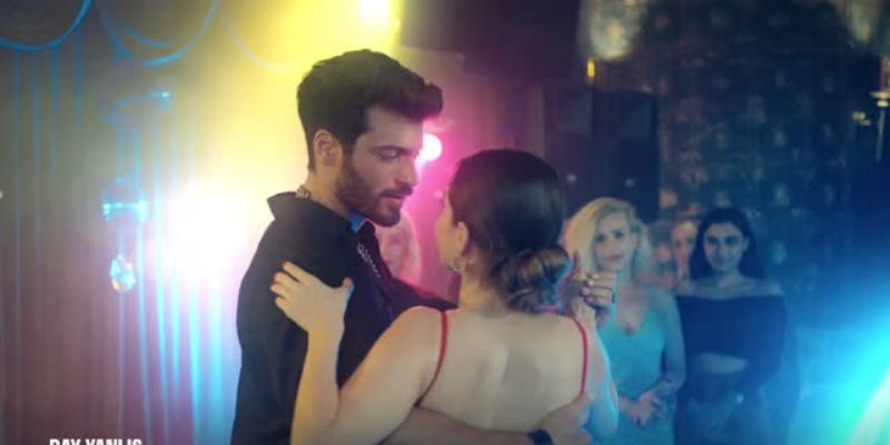 Özgür İle Ezgi'nin Dansı Serdar'ı Kıskandırıyor