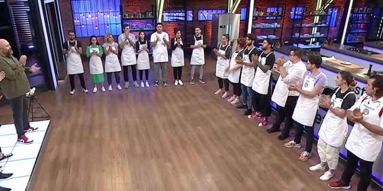 MasterChef 2020’nin İlk Kaptanı Kim Oldu? Mavi Ve Kırmızı Takımda Kimler Var?