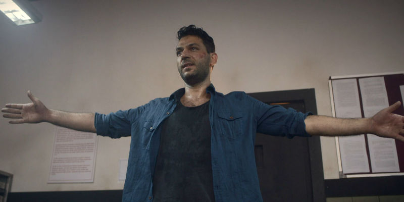 Ramo Ölüme Meydan Okuyor