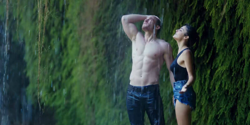 Eda İle Serkan Nişanlılık Oyununa İyice Alışıyor