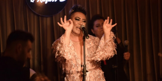 Murat Övünç'e Tuğba Ekinci'den Destek