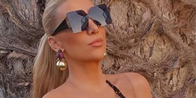 Gülşah Saraçoğlu Yere Kapaklandı