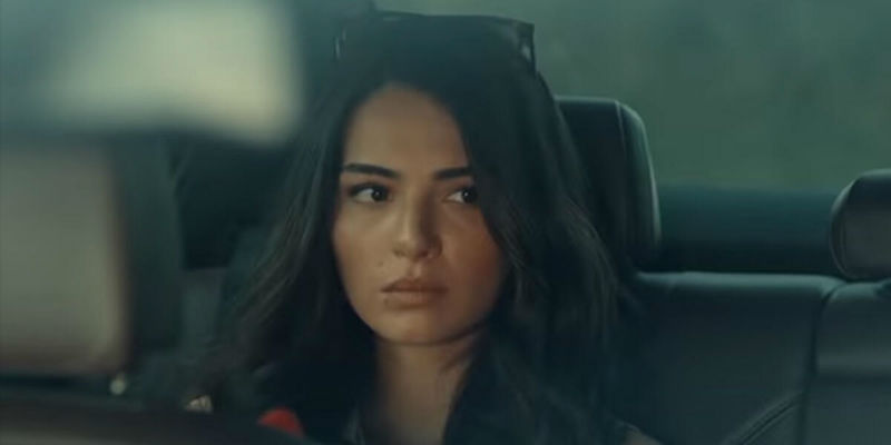 Yasemin'i Kimler Kaçırıyor