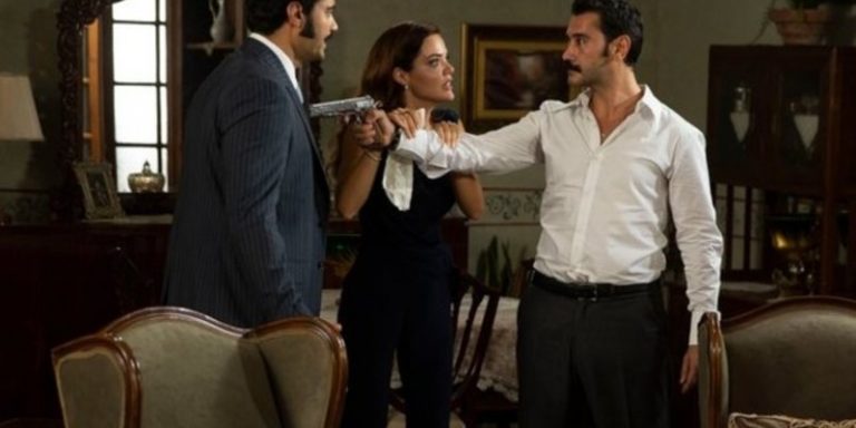 Bir Zamanlar Çukurova 68. Bölüm 2. Fragmanı Yayında! Yılmaz Oğlunu Almak İçin Demir’e Silah Çekiyor!