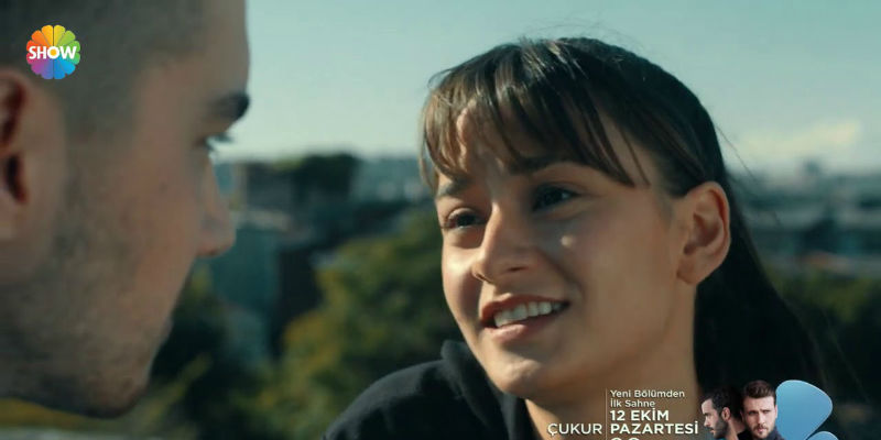 Karaca Vicdan Azabı Çeken Akın'a Destek Oluyor