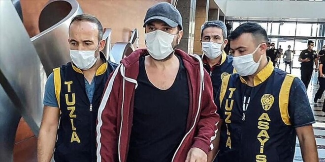 Halil Sezai Ameliyat Oldu