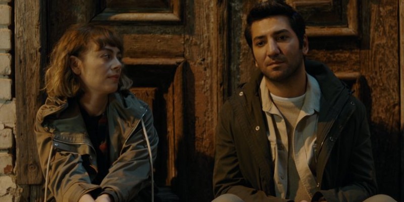 Ozan İle Cemre Yakınlaşıyor Mu