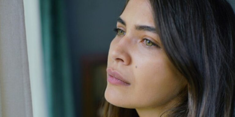 Baraj 15. Bölüm Fragmanı Yayınlandı Mı? Nehir Nazım’ın Kendisinden Vazgeçtiğini Düşünüyor!