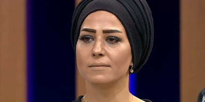 Esra Tokelli Kimdir?