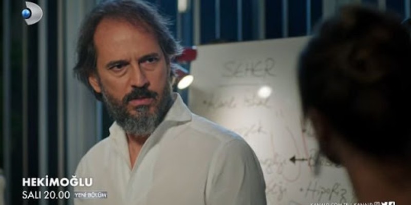 İpek Ateş'in Elinden Hastasını Alıyor