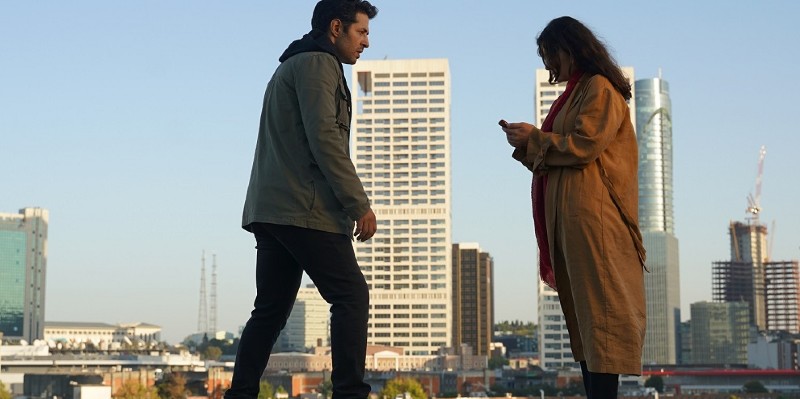 Fotoğraftaki Kız Gerçekten Zeynep'in Kızı Mı