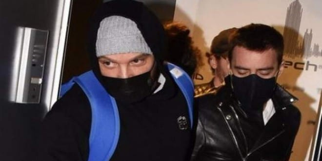 Şarkıcı Sinan Akçıl