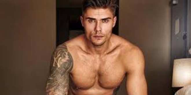 Barış Murat Yağcı Aşkını İlan Etti