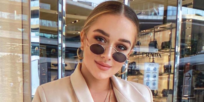 Cristina Elif Boboc Kimdir