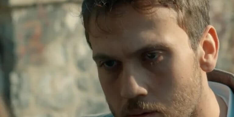 Çukur 4. Sezon 14. Bölümden İlk Sahne Yayında! Yamaç Cengiz’e Efsun’dan Mesajını Gönderiyor!