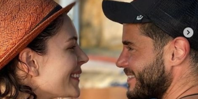 Yıldız Çağrı Atiksoy'dan Destek