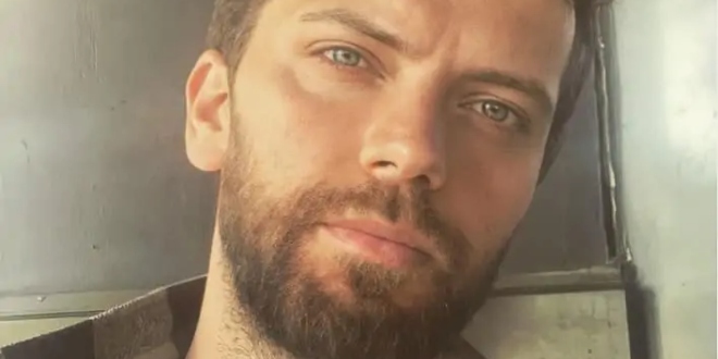 Feyyaz Gümüş Kimdir?