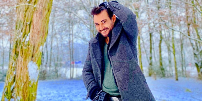 Film Gibi Bir Klip Çekti