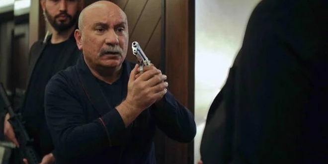 Mustafa Avkıran Çukur’a Veda Etti