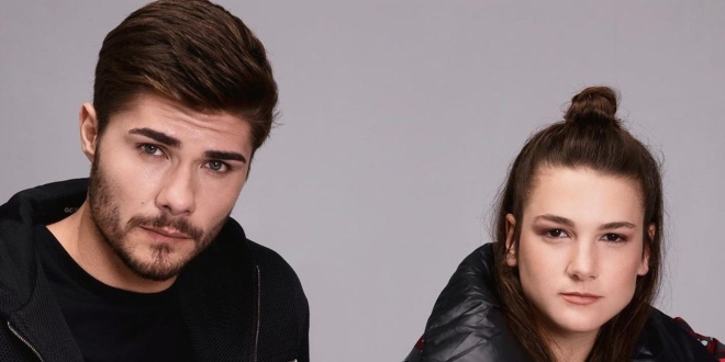 Nisa Bölükbaşı Resti Çekti