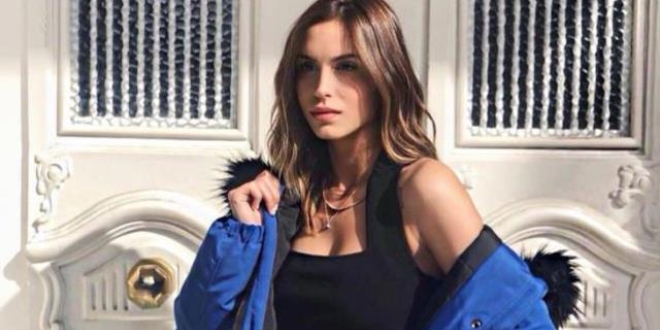 Ayşegül Çınar Yasak Elma'nın Kadrosundan Çıkarıldı