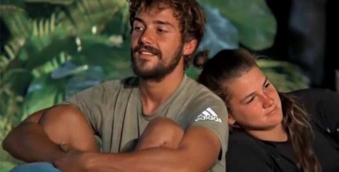 Cemal Can Canseven ve Nisa Bölükbaşı Küstü