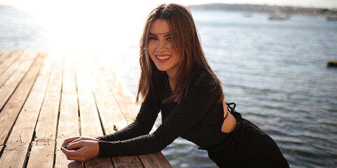 elif-cayiroglu-kimdir