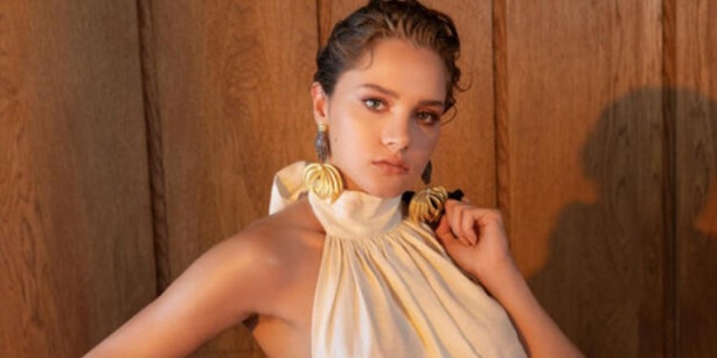 Miray Daner Sosyal Medyayı Salladı