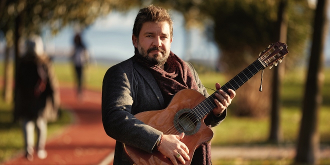 Sezen Aksu Bana 'Çok Güçlü Bir Sesin Var' Dedi