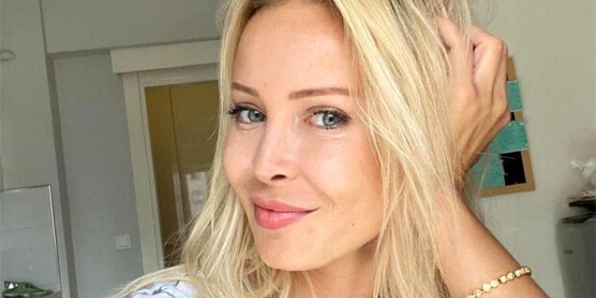 Ayşegül Yıldız: Hiç Aşık Olmadım