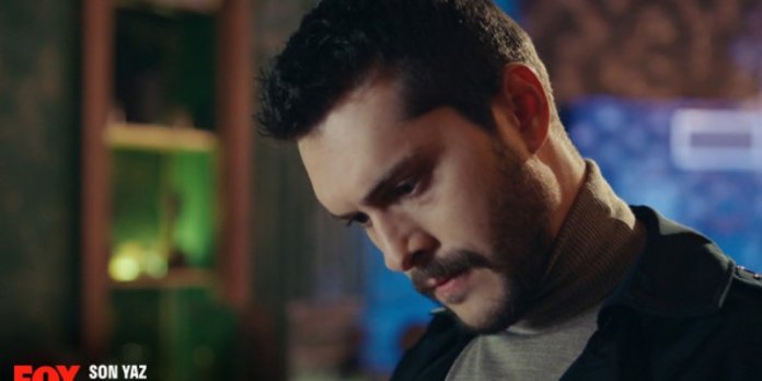 Akgün Bir Abisi Olduğunu Öğreniyor