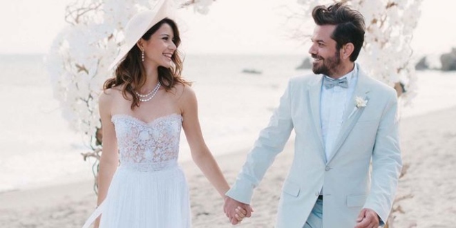 Beren Saat'in Paylaşımı Sosyal Medyayı İkiye Böldü