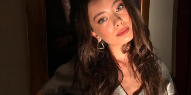 Neslihan Atagül Dergisine İçini Döktü