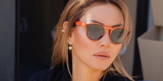 Pınar Altuğ'dan mini etek açıklaması