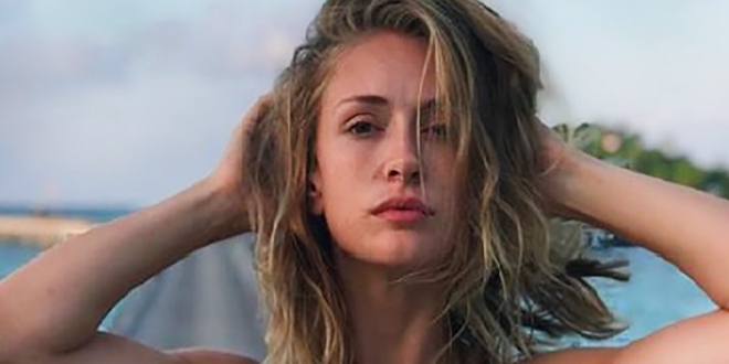 Yasemin Allen'in Doğal Hali Beğeni Topladı