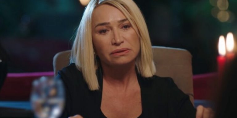 Akrep Final Bölümüyle Ekrana Veda Etti! Perihan’ın Ferda’yı Öldürmekten Başka Çaresi Kalmadı!