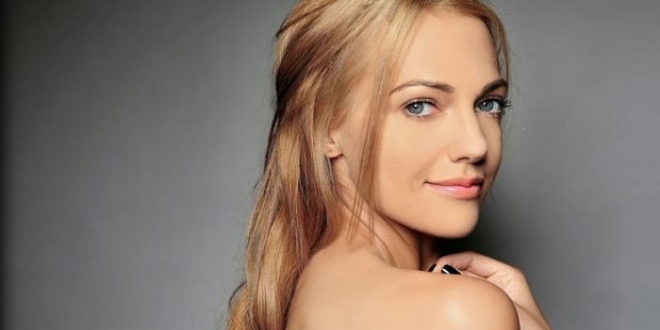 Meryem Uzerli Kızının Yüzünü İlk Kez Gösterdi