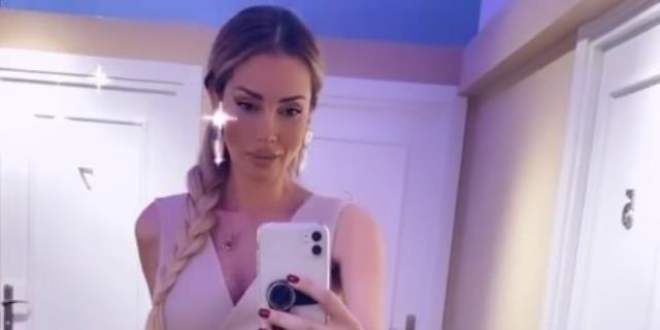 Petek Dinçöz'ün Dillere Düşen Yeni Hali