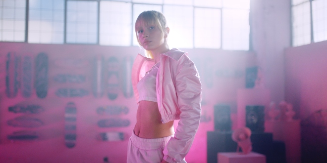 Aleyna Tilki’den Yaza Damga Vuracak Yeni Klip