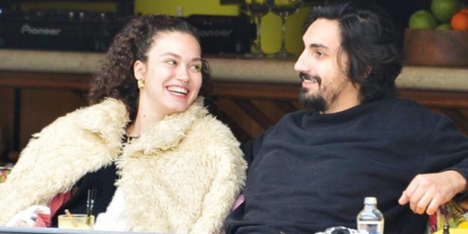 Melisa Şenolsun ve Umut Evirgen Akı Neden Bitti?